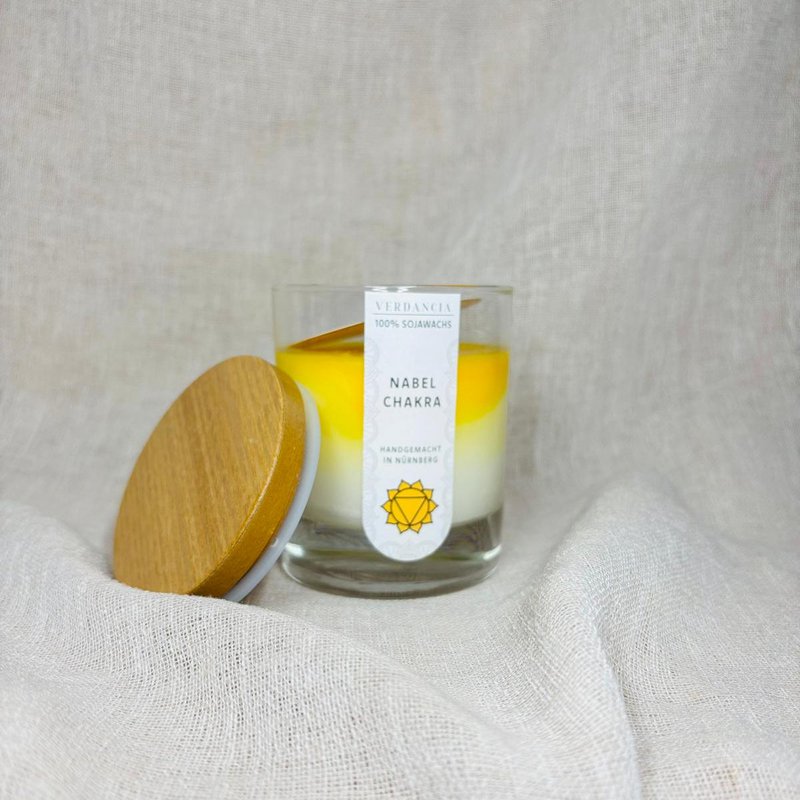 Navlechakra | Duftlys sojavoks - meditation - afslappende - chakralys solar plexus (gul)