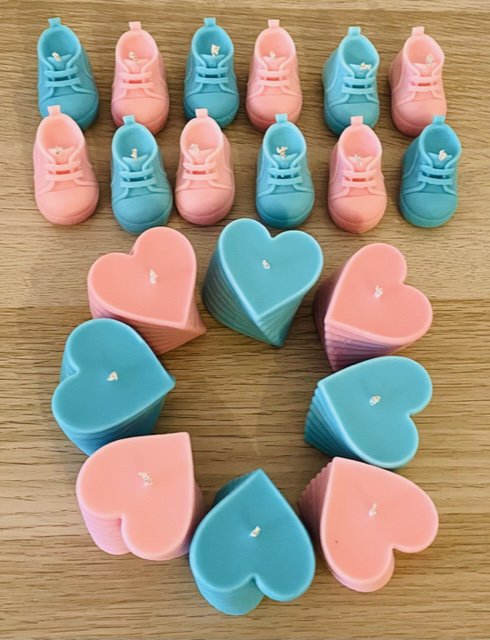 Von Hand gegossener Kerzen-Babyschuh