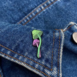 Email Pin "Magic Mushroom"