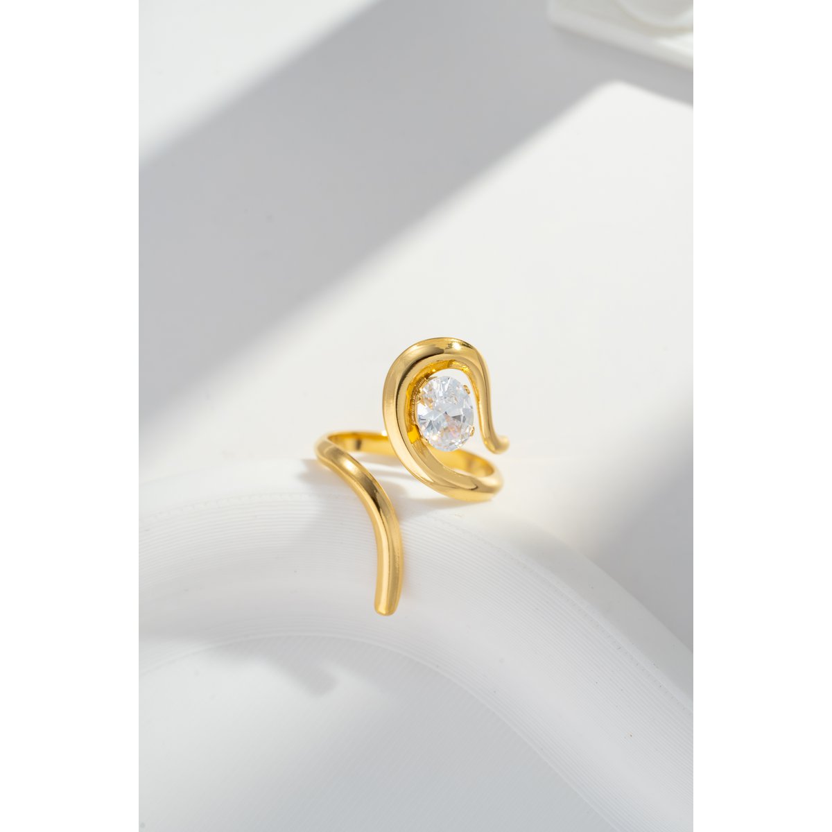 Bague géométrique acier inoxydable cristal ajustable design moderne
