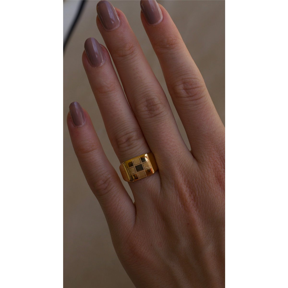 Sacra - Geometric Gold Check-board Block Ring