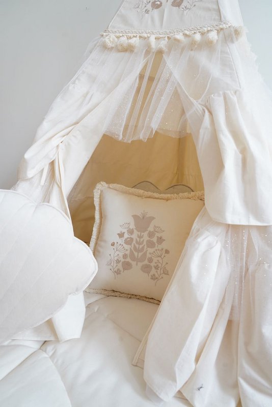 Teepee “Boho” con volant e set tappetino
