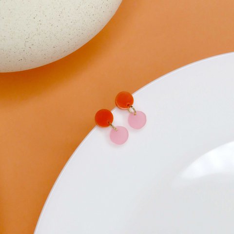 Dotty acrylic earrings in orange ice pink