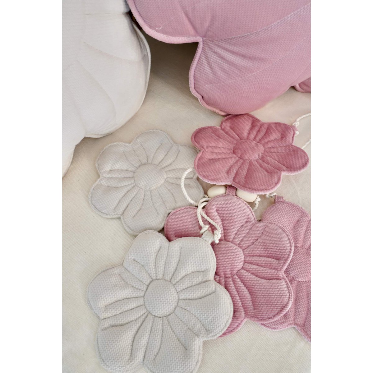 Guirlande fleurie velours "Bouquet de bonbons"