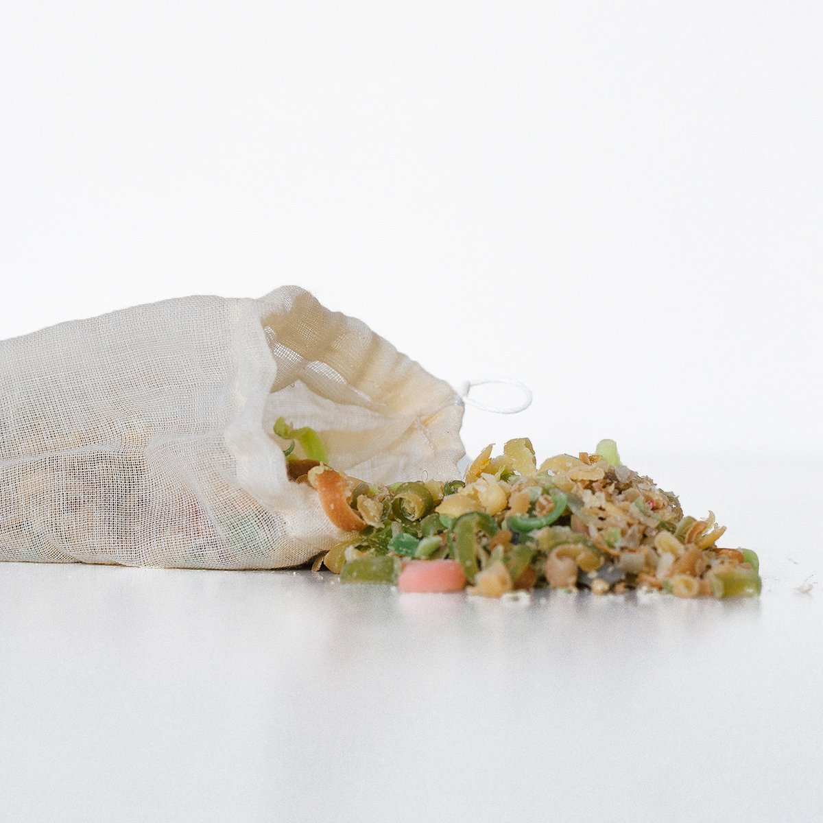 Air freshener bag with soap shavings