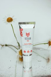 Face Peel Cleanses & Smoothes