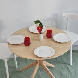 Rundt udvideligt spisebord fineret JUBI