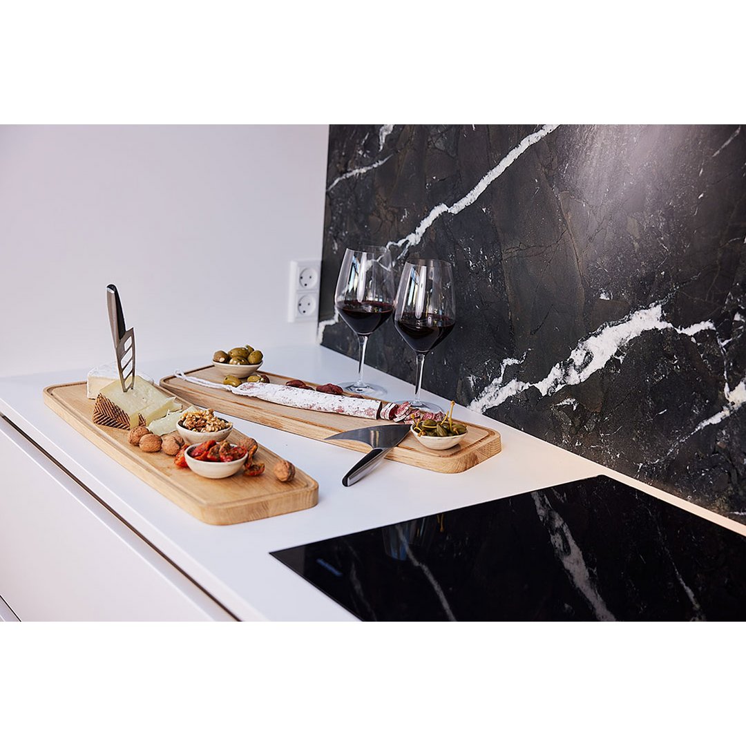 Tapas board in premium oak 54 x 18 cm