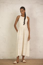 Broderi kjole