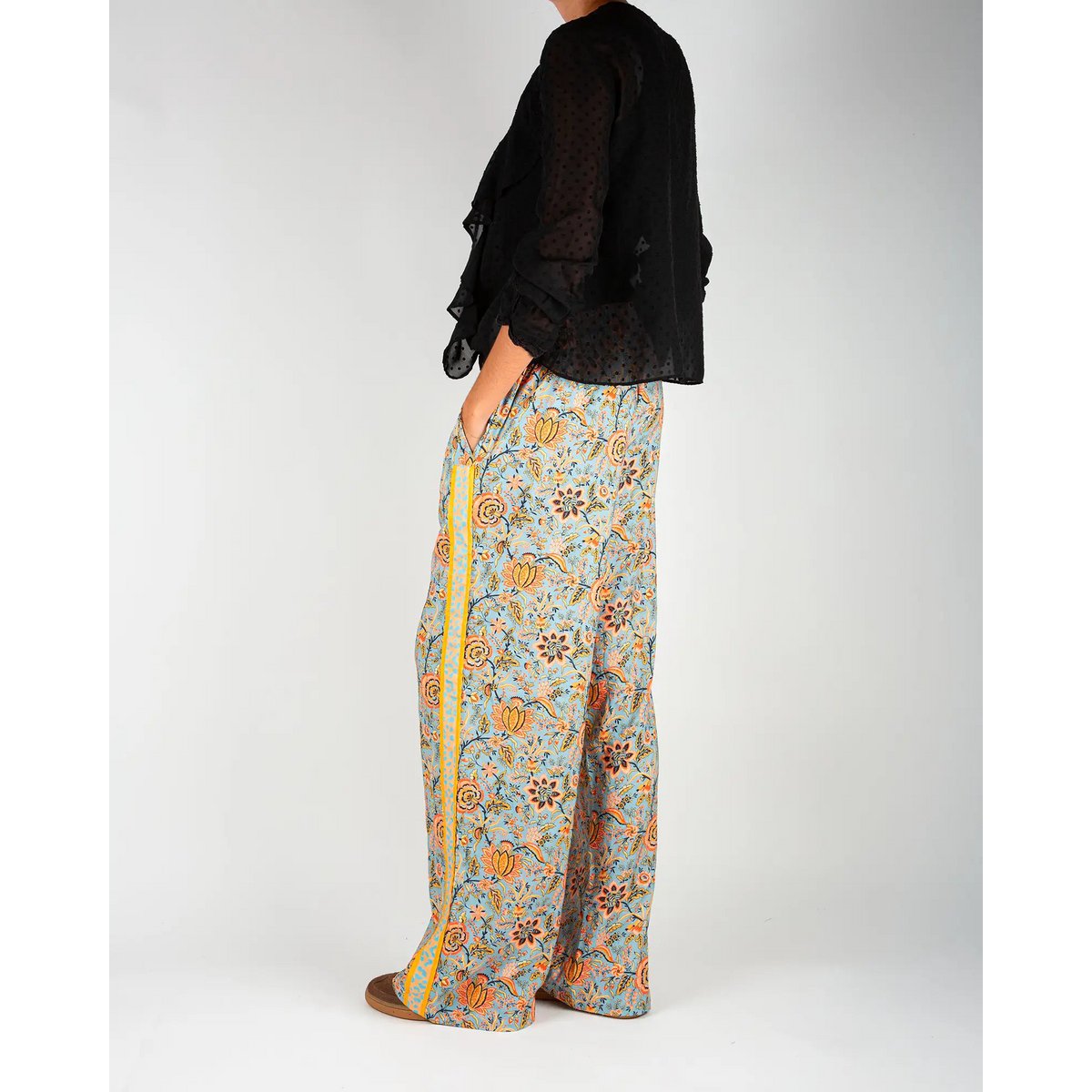 Pantaloni fluidi da donna con stampa Lolem blu