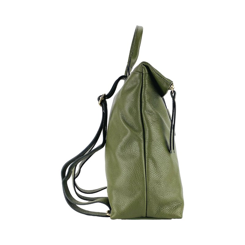 RB1021E | Soft women's backpack in genuine leather Made in Italy with adjustable shoulder straps. Zipper and accessories in shiny gold metal - Green color - Dimensions: 30 x 34 x 10.5 cm