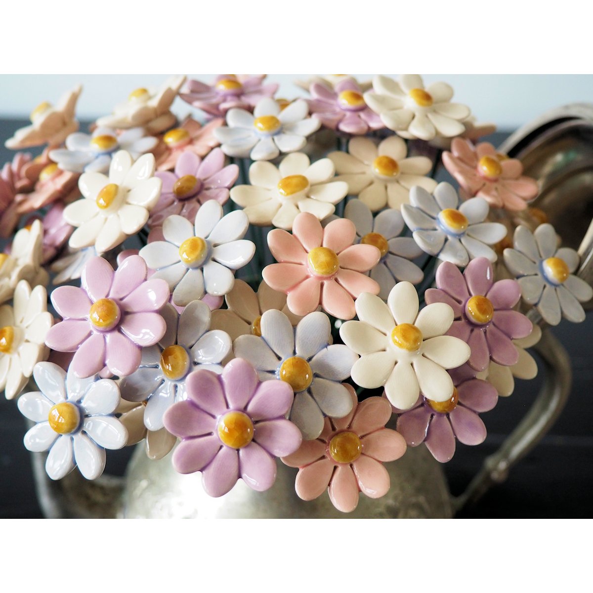 Daisy flower ceramic small pink 3.5 cm