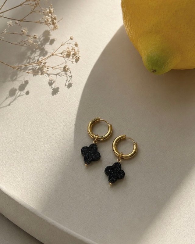 Aros Trébol Galaxy – Aros Trébol Negro Piedra Sol