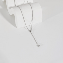 Foma - Minimalistisk kvast Crystal Drop halskæde