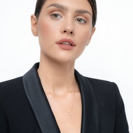 Circle necklace with diamonds, 18K yellow gold