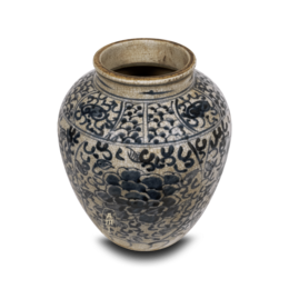 Little porcelain pot floral