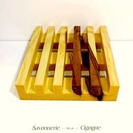 Wooden soap dish
