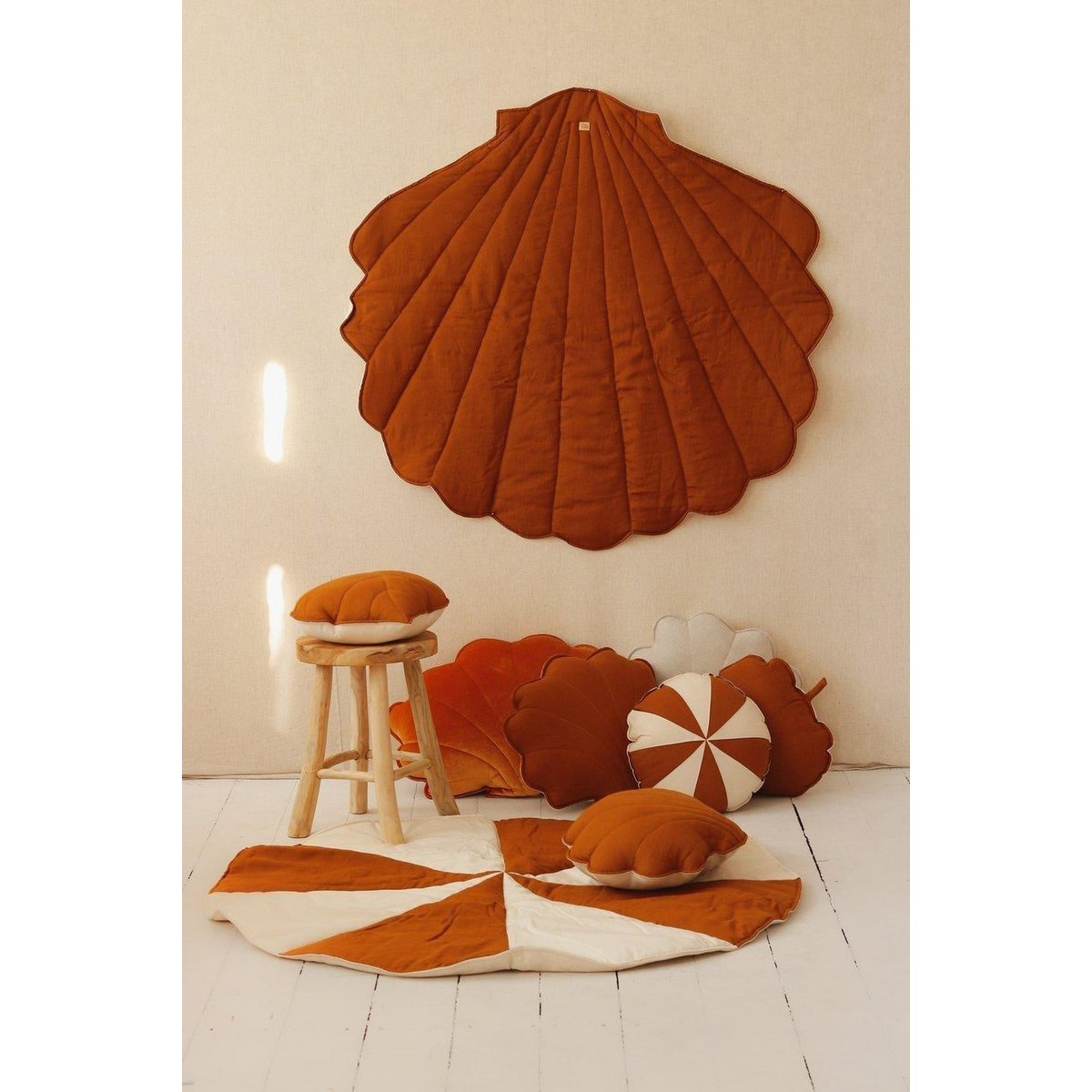 "Caramel" Linned Shell Mat