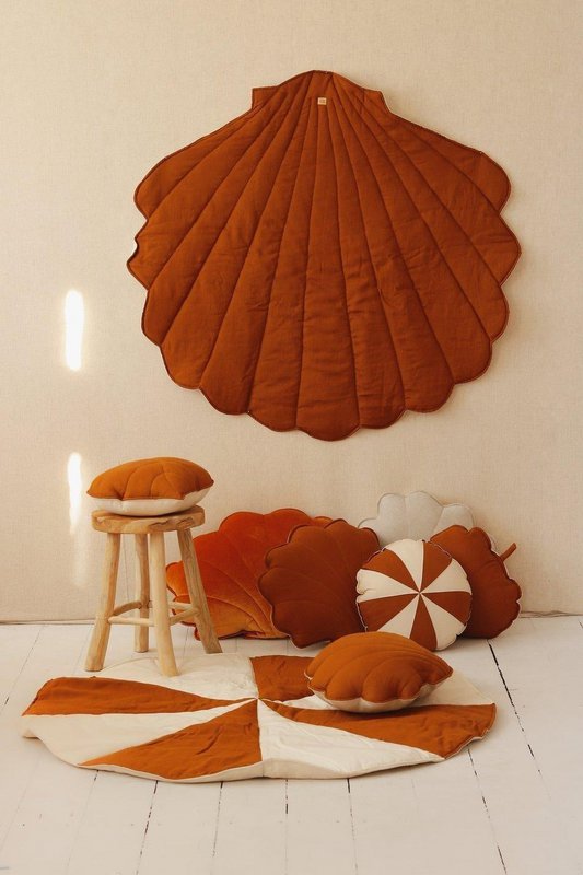 "Caramel" Linned Shell Mat