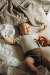 TISU crib sheet, Cream Daisy