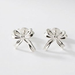 Boucles d'oreilles clous nœud
