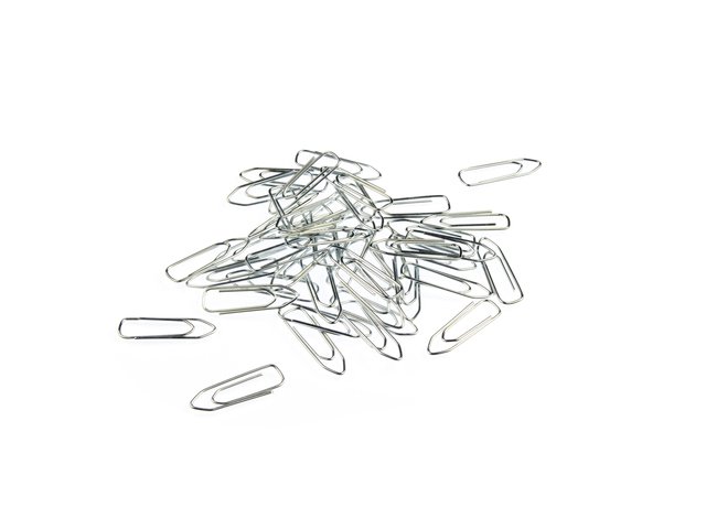 Clips Kangaro 26 mm angular caja 1000ud galvanizados