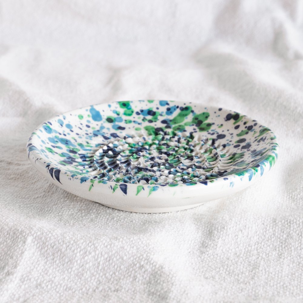 Piatto in ceramica Grattugia aglio PICCOLO / Corallo