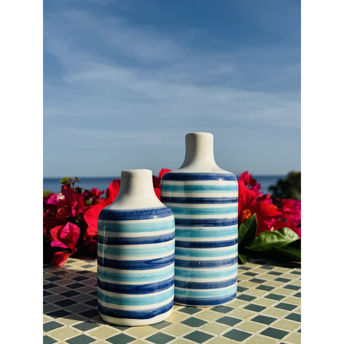 Keramikflasche Ölflasche Ölspender Ölkännchen "Mediterranea" für Olivenöl & Essig handgemacht in Italien