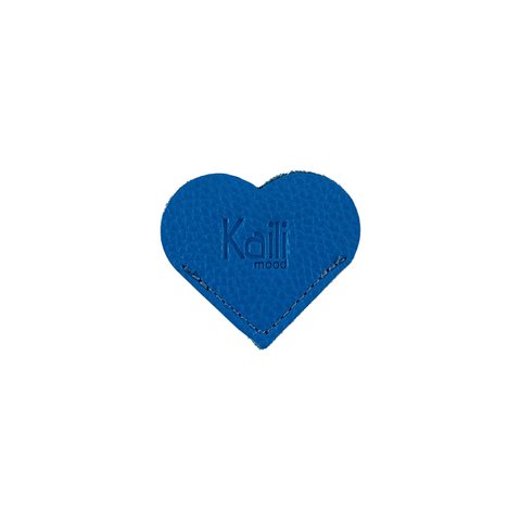 K0038OB | Made in Italy Heart Bookmark in echt volnerf leer, dollar grain - Lichtblauwe kleur - Afmetingen: 6 x 5,5 x 0,5 cm - Verpakking: stijve bodem/deksel Geschenkdoos