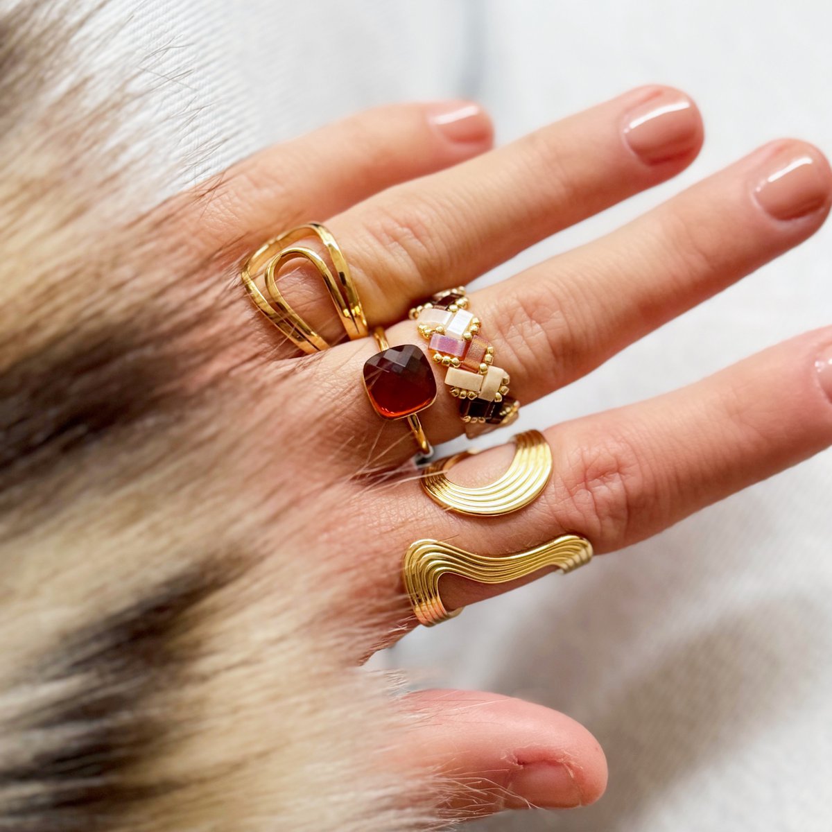 Tilabead Ring - Nude Shades