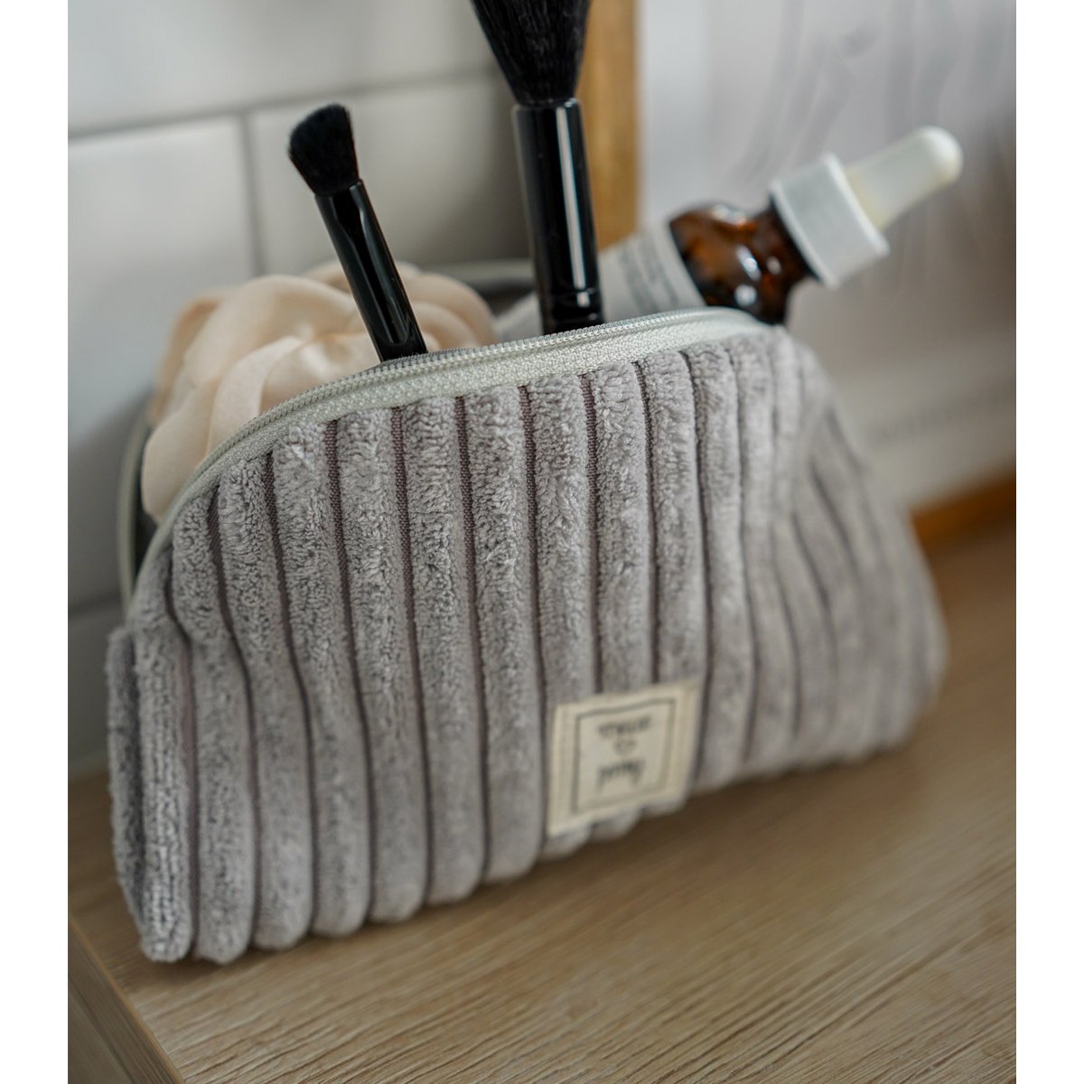 Blueberry Grey - Corduroy toilettas met waterdicht interieur