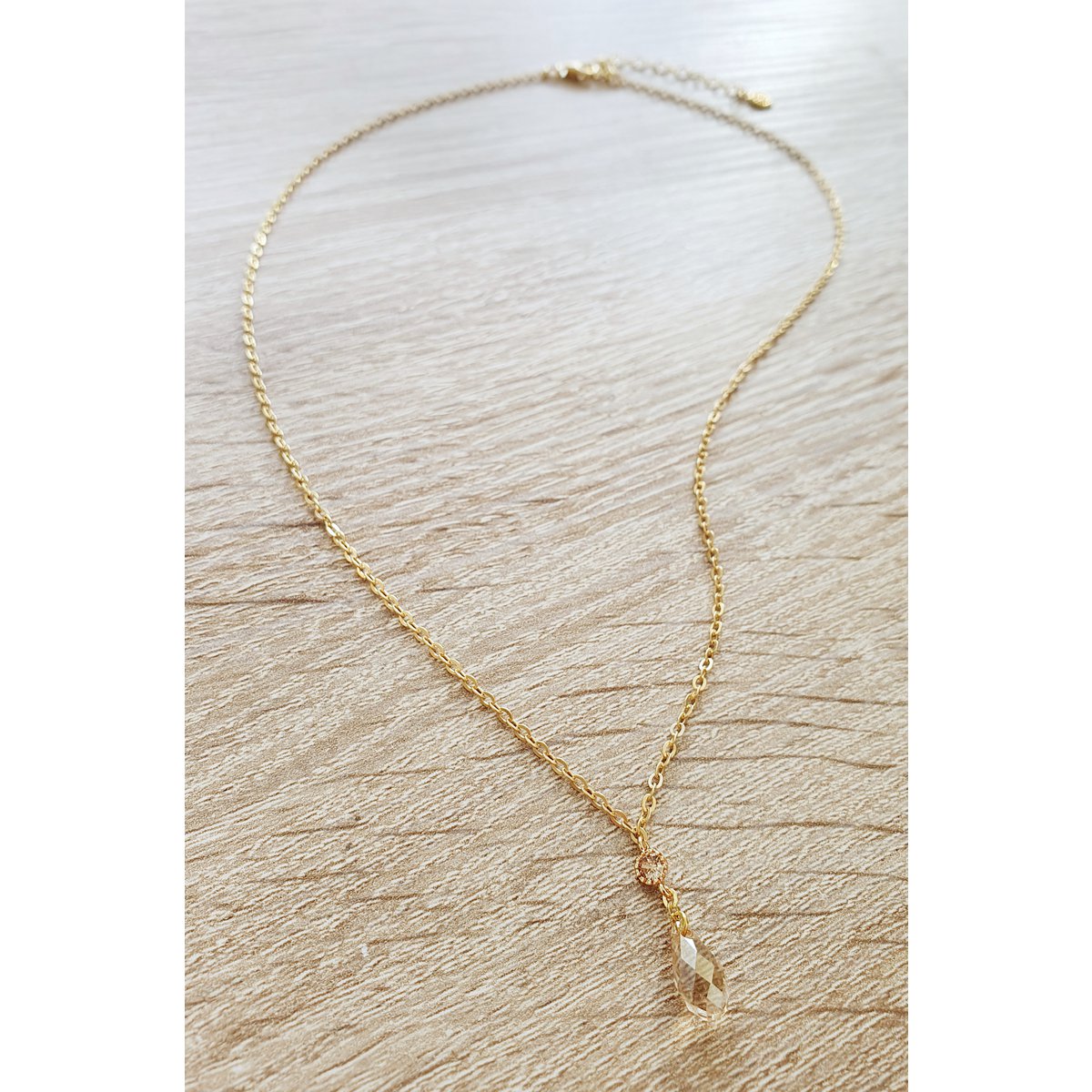 Short 18K gold plated necklace with Rose Peach Austrian drop
