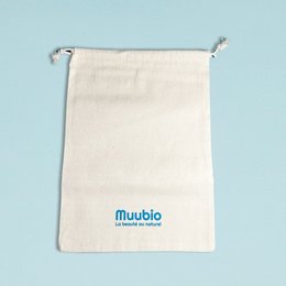 Reusable makeup remover cloth in a soft, natural fabric with the Muubio logo.