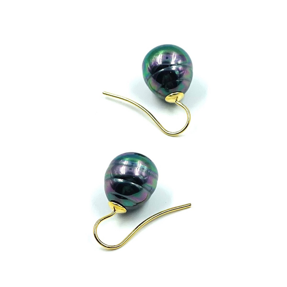 Pearl earrings