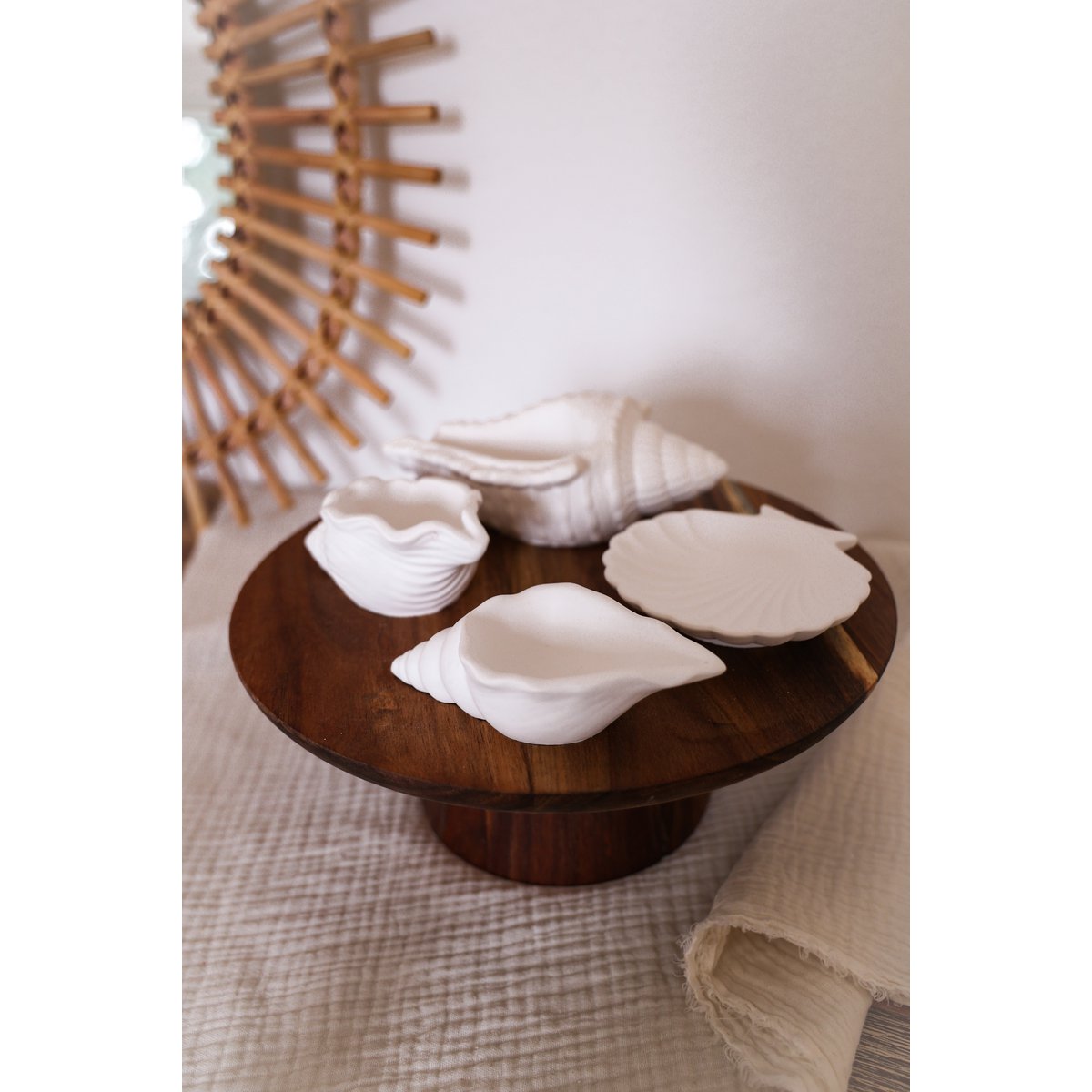 Shell decorative bowl