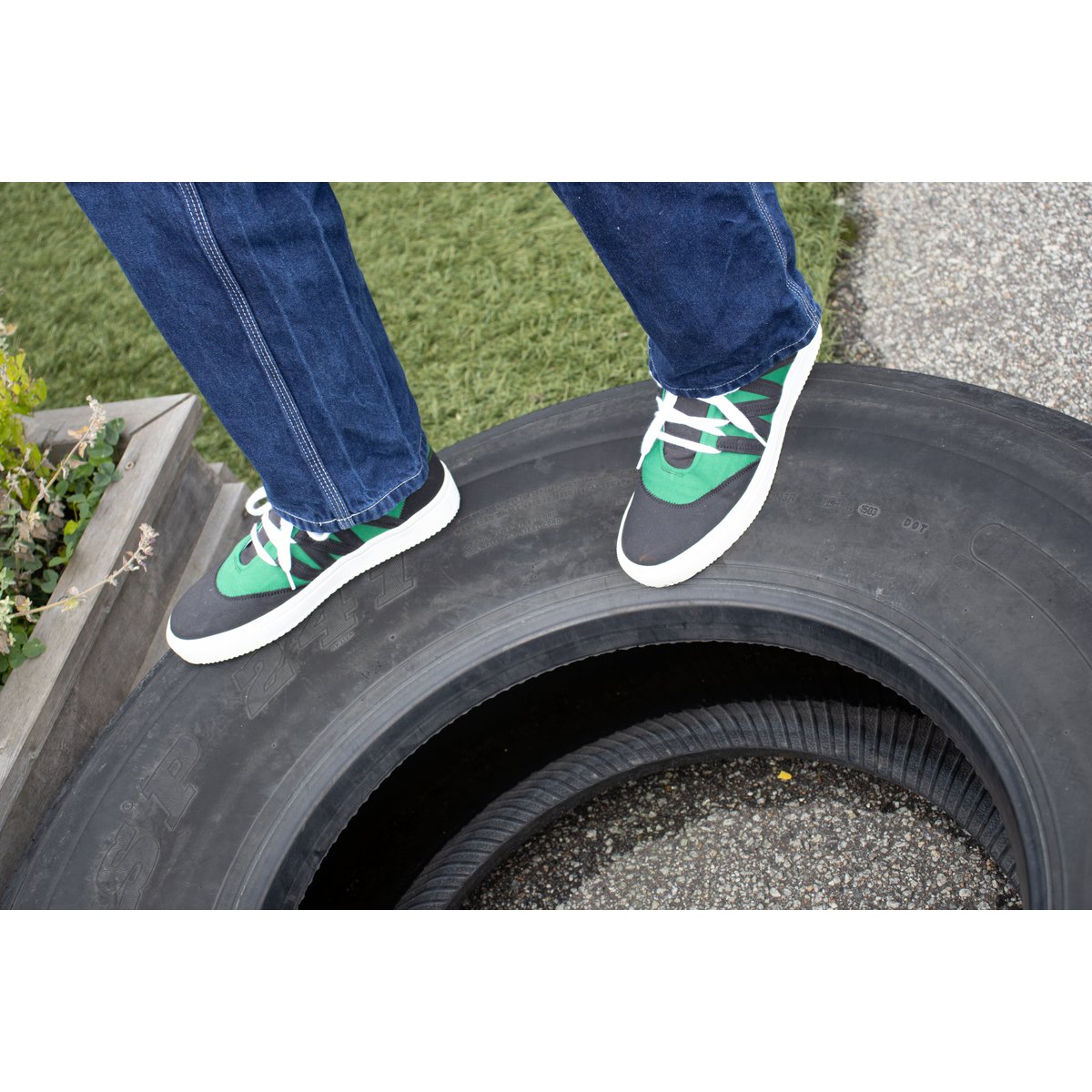 Green/White Phoenix Unisex Shoes