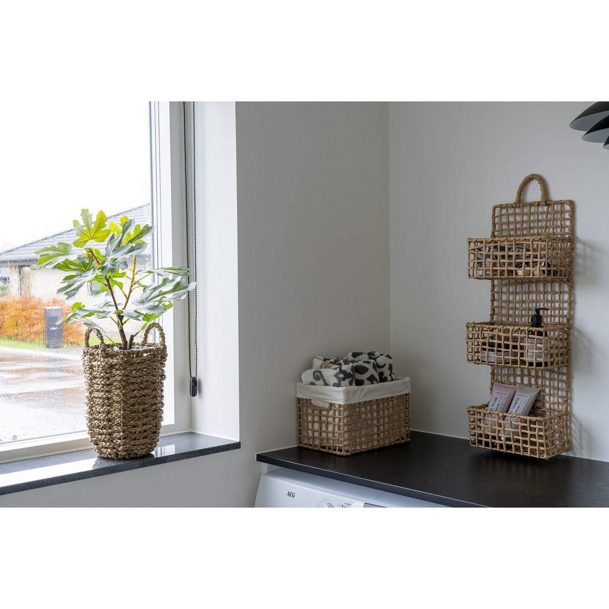 Sines Wall Shelf - Wall Shelf, paper, natural, 25x15x70 cm