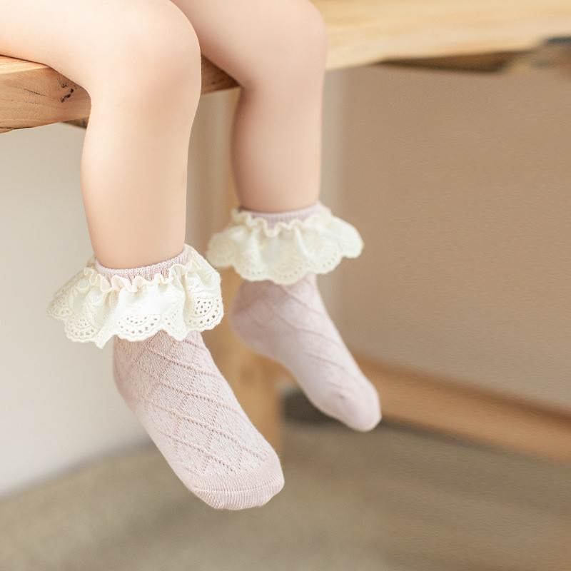 Calzini da neonato Annie & Charles® con volant