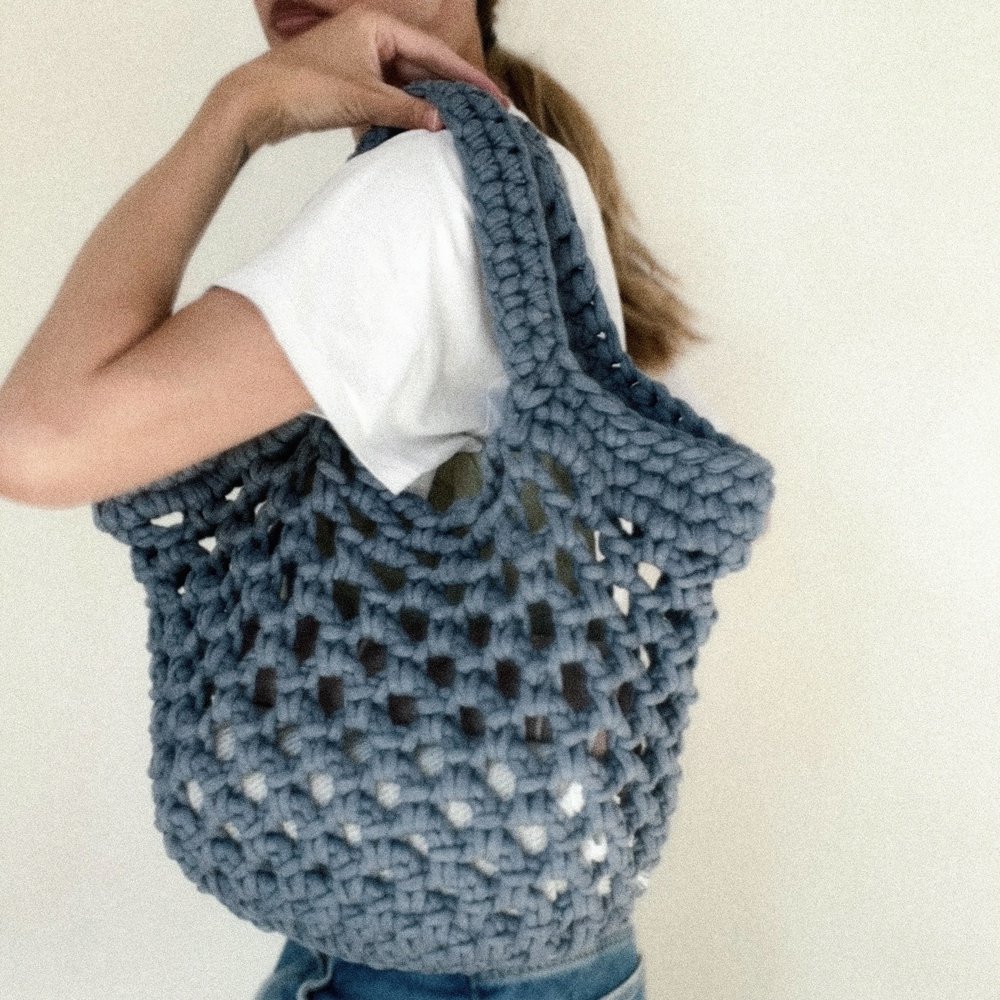“Ingrid” gehaakte mandtas met waterdicht etui denimblauw