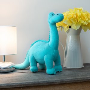 Gebreid ijsblauw Diplodocus dinosaurus speelgoed