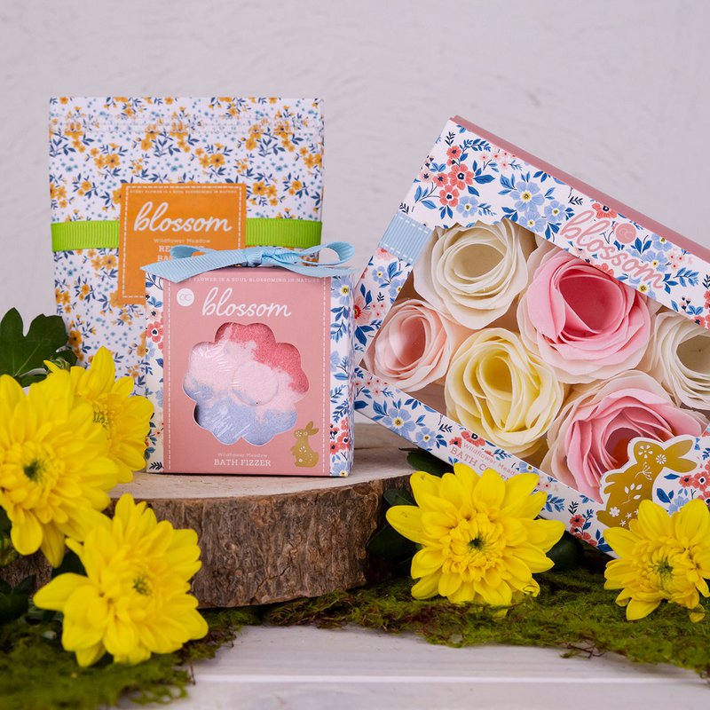 Bomba do kąpieli BLOSSOM w pudełku prezentowym