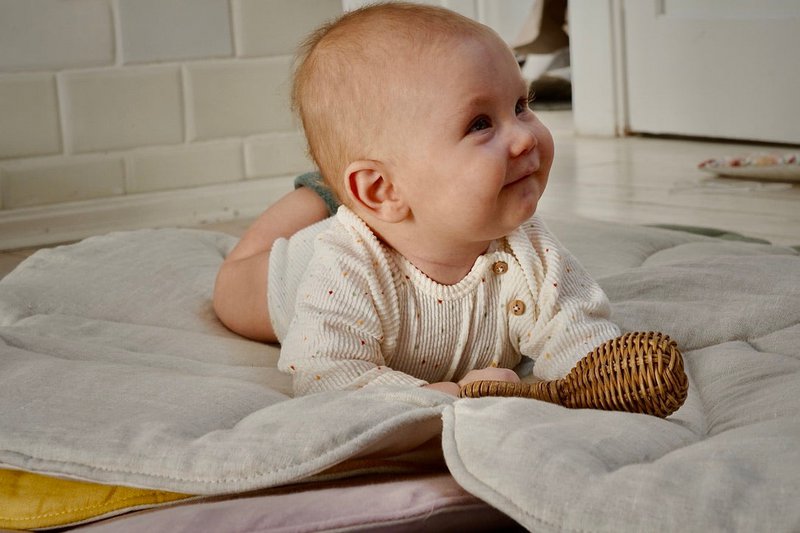 Lniana mata kwiatowa "Lilia piaskowa"