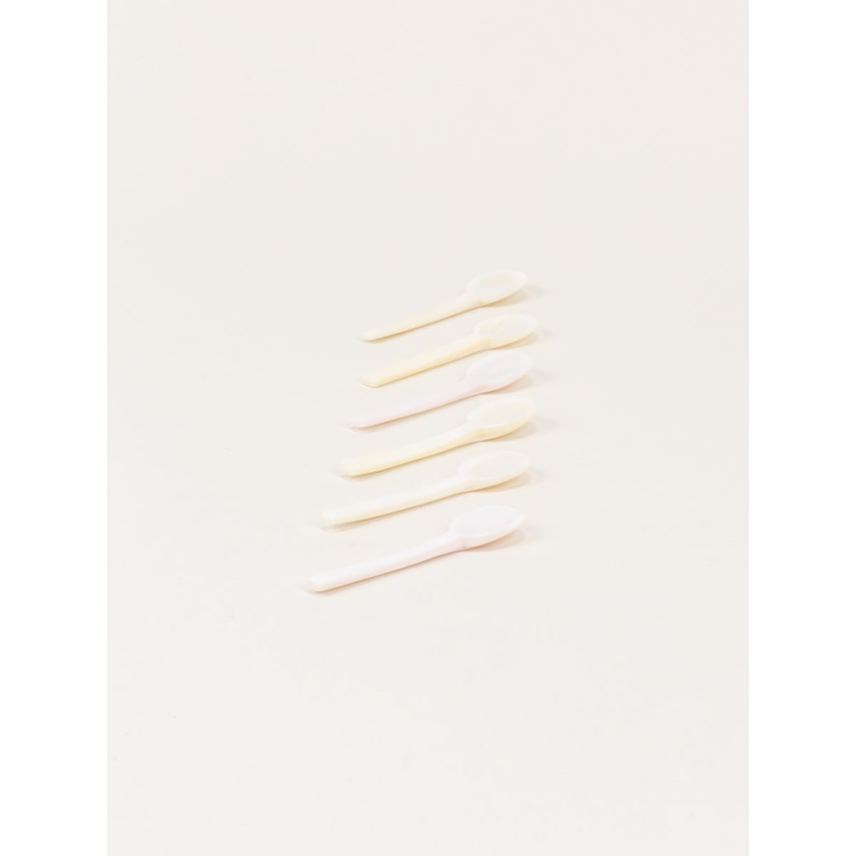 Set van 6 zoutlepel in wit parelmoer