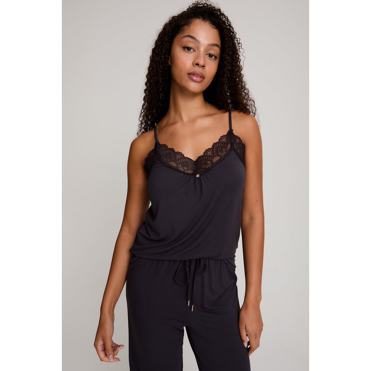 Bamboo Lace Cami Cropped Trouser Pyjama Set in Raven