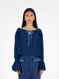 Kleine blaue Bluse