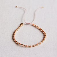 Gemstone bracelet with gold-plated miyuki – peach