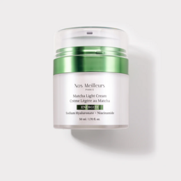 Matcha Light Cream, a moisturizing cream with a light green color and a fresh, natural scent. Contains matcha green tea extract to nourish and hydrate the skin.