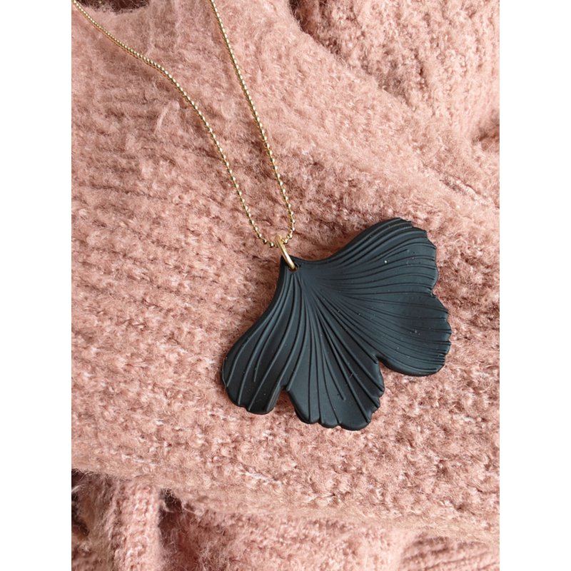 Ginkgo (black)