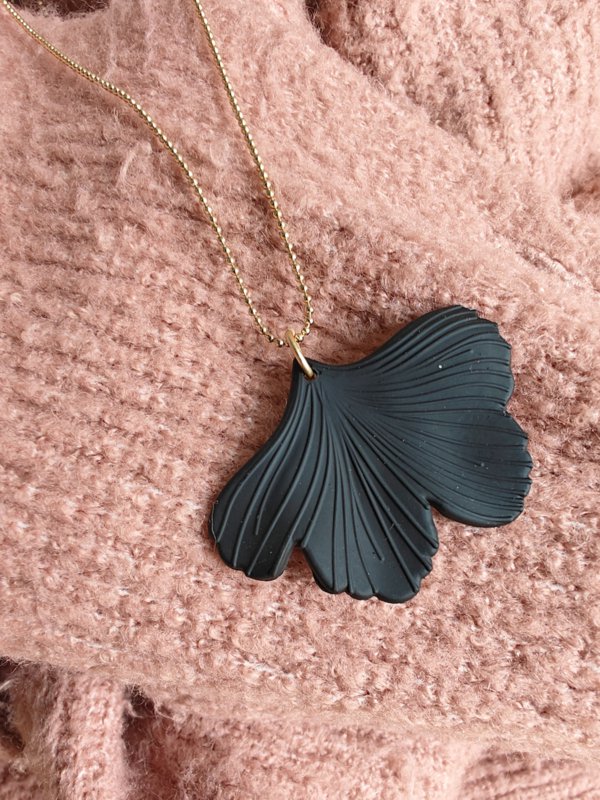 Ginkgo (black)
