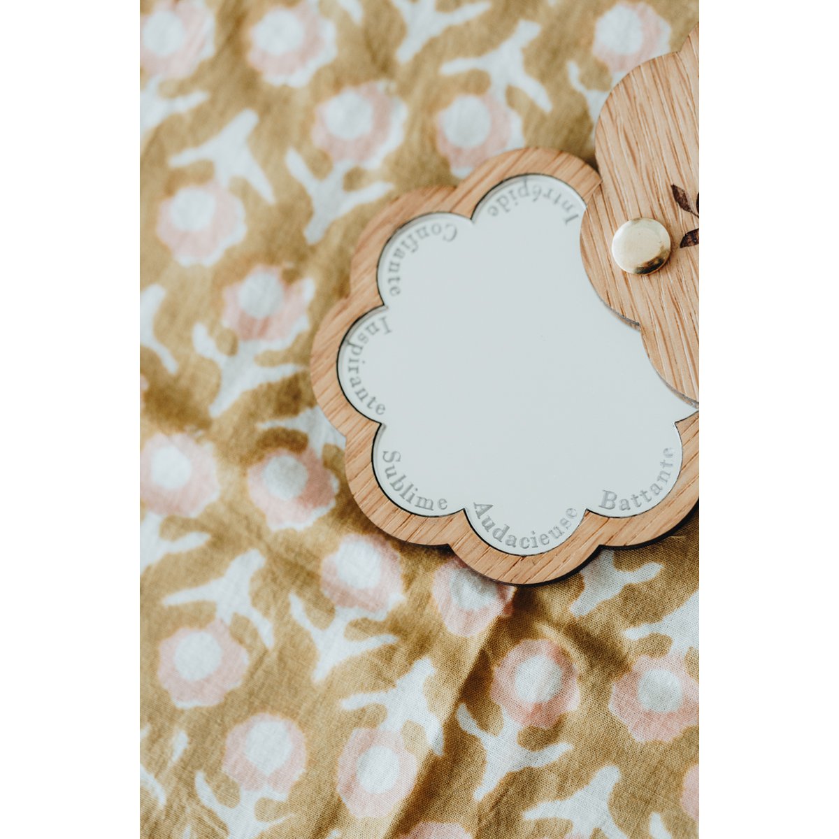 Wooden pocket mirror, engraved with words of self-esteem